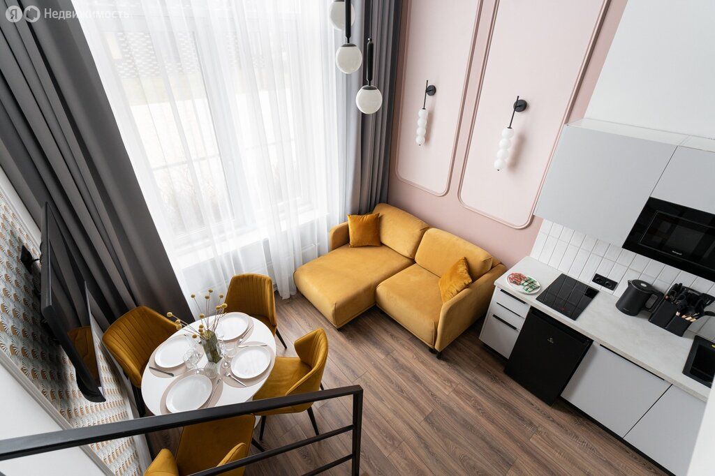 m. Fili: Apartment, studio