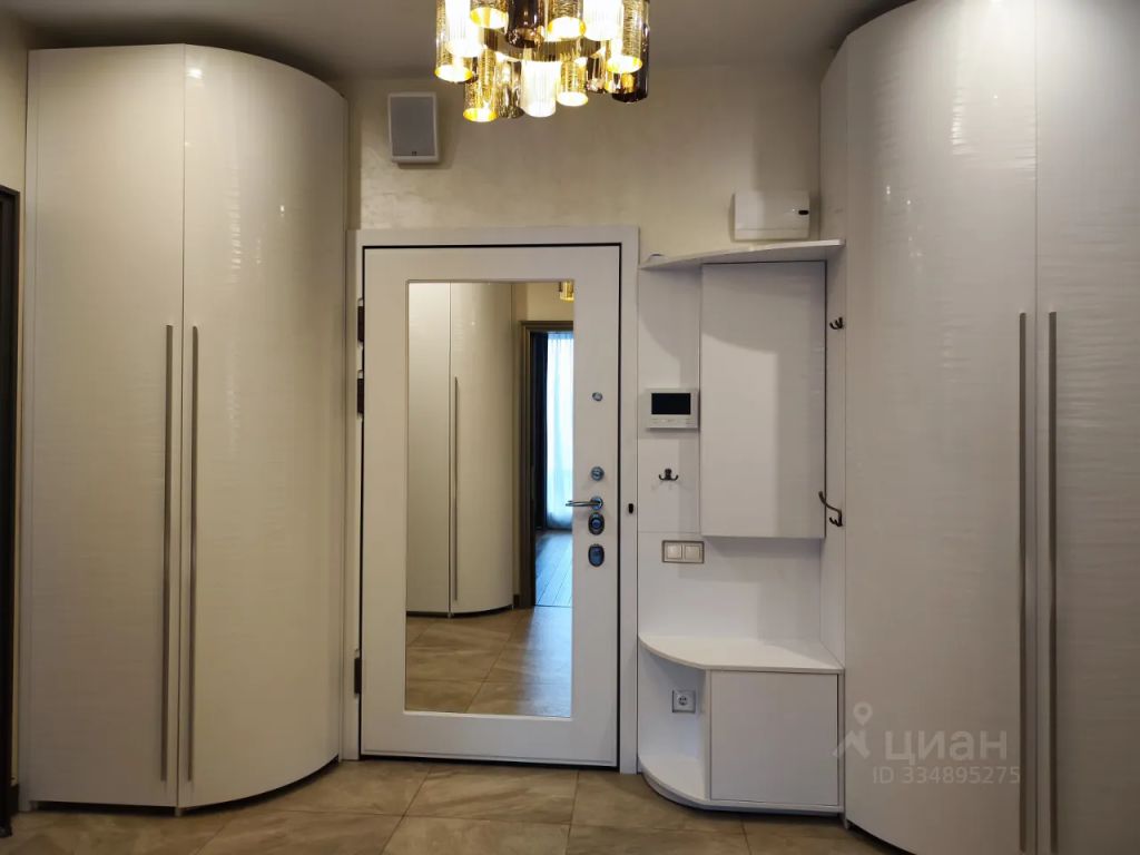 m. Ulitsa 1905 goda: Apartment, 2-rooms