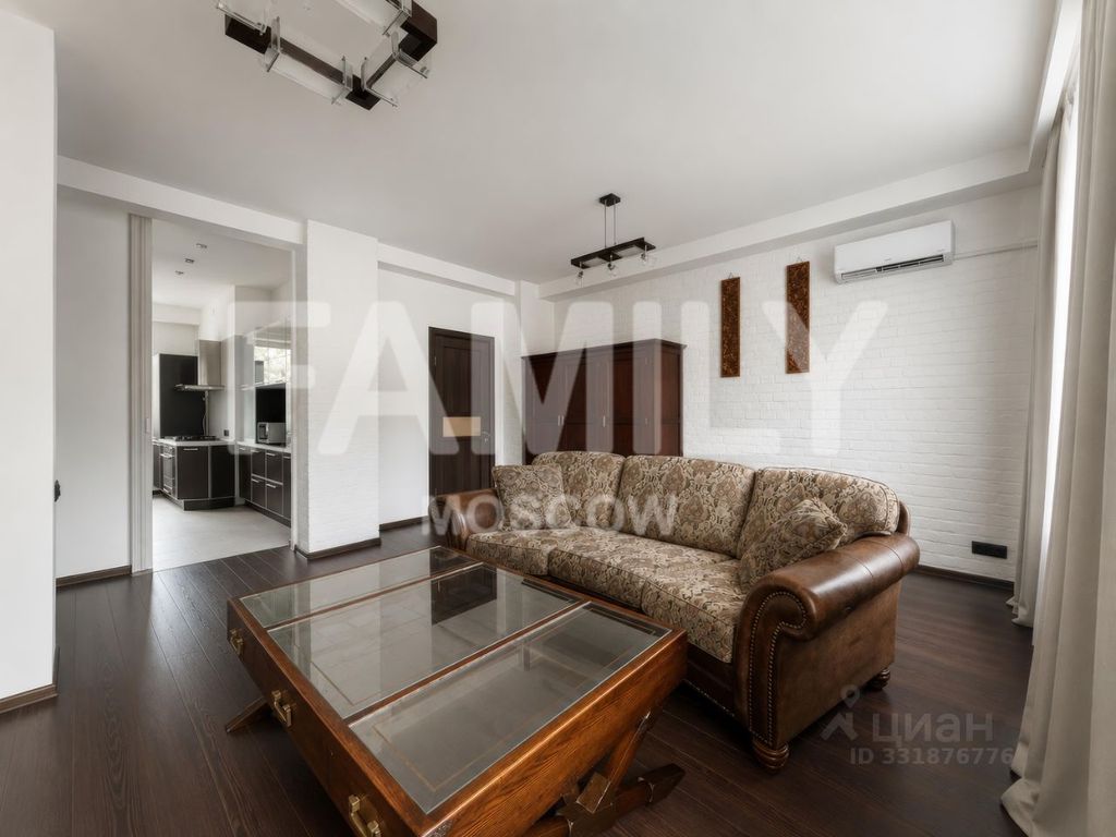 m. Mayakovskaya: Apartment, 2-rooms