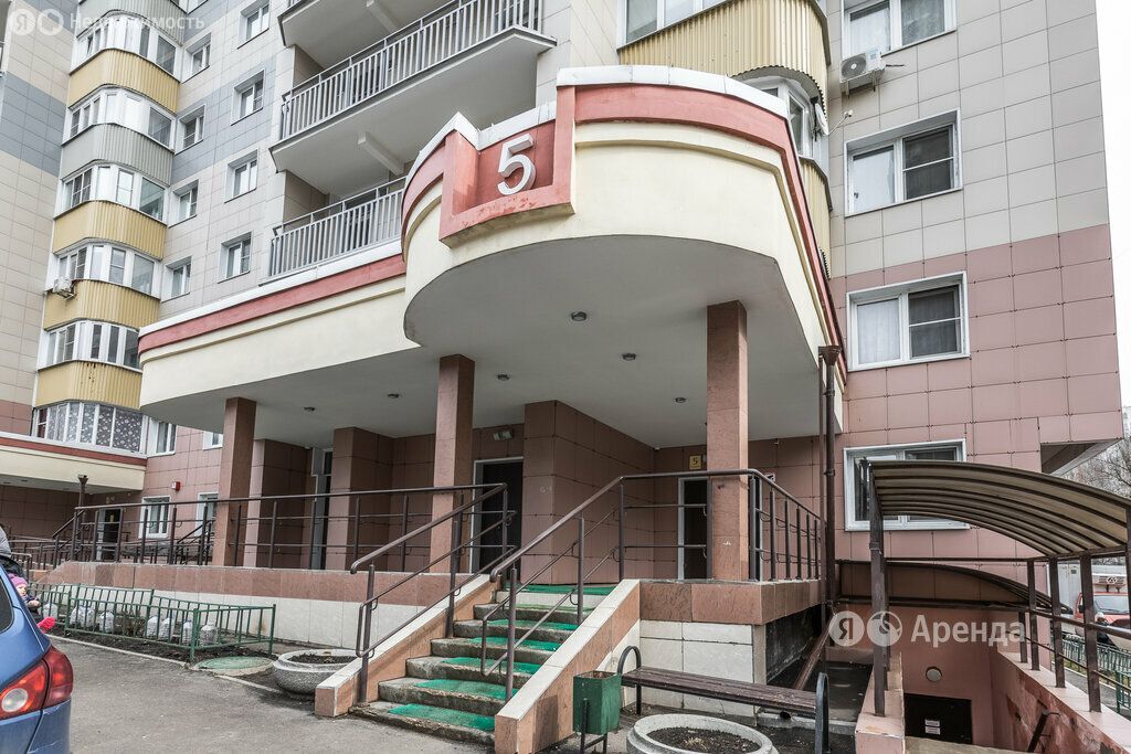 m. Olgino: Apartment, studio