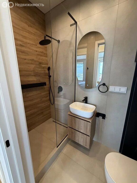 m. ZIL: Apartment, 2-rooms