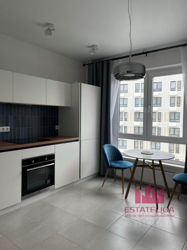 m. Aminyevskaya: Apartment, 2-rooms