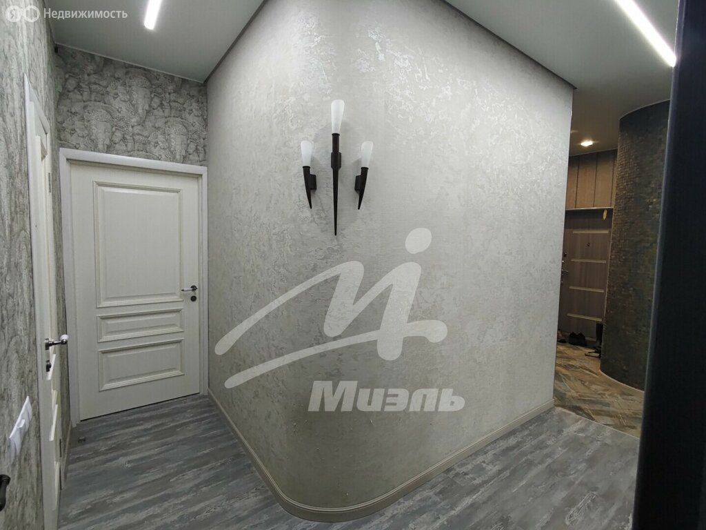 m. Khimki: Apartment, 3-rooms