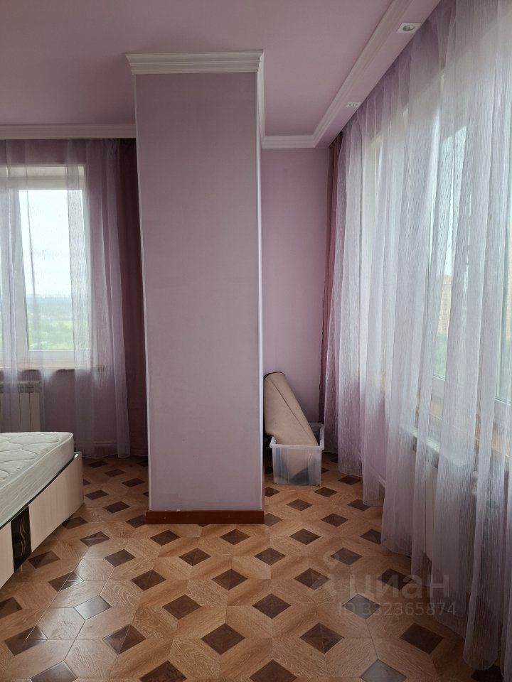 m. Bakovka: Apartment, 3-rooms