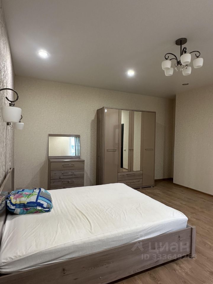 m. Pyatnitskoe shosse: Apartment, 2-rooms