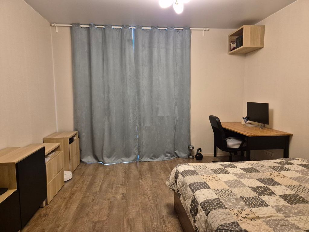 m. Khimki: Apartment, 2-rooms