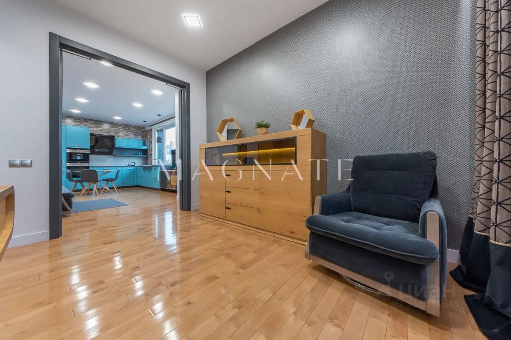 m. Zorge: Apartment, 2-rooms