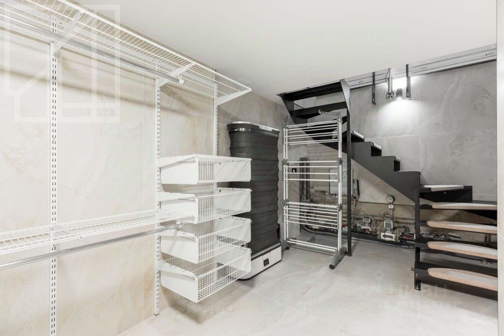 m. Taganskaya: Apartment, 3-rooms