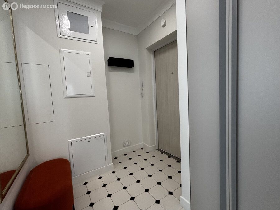 m. Ulitsa 1905 goda: Apartment, 2-rooms