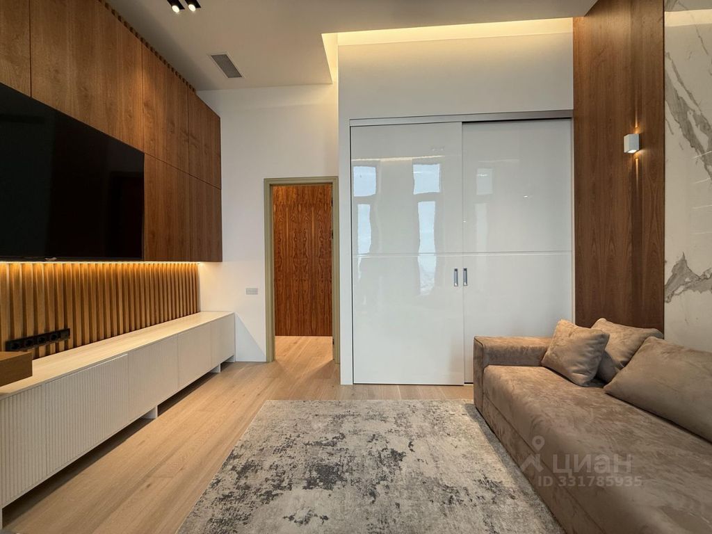 m. Aeroport: Apartment, 3-rooms