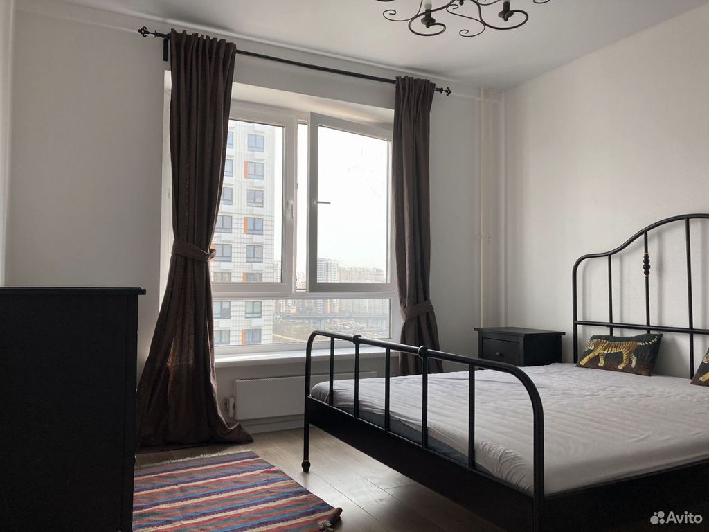 m. Lukhmanovskaya: Apartment, 1-rooms