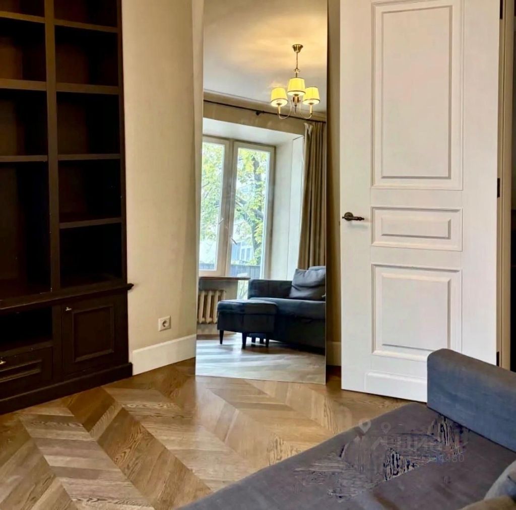 m. Tverskaya: Apartment, 2-rooms
