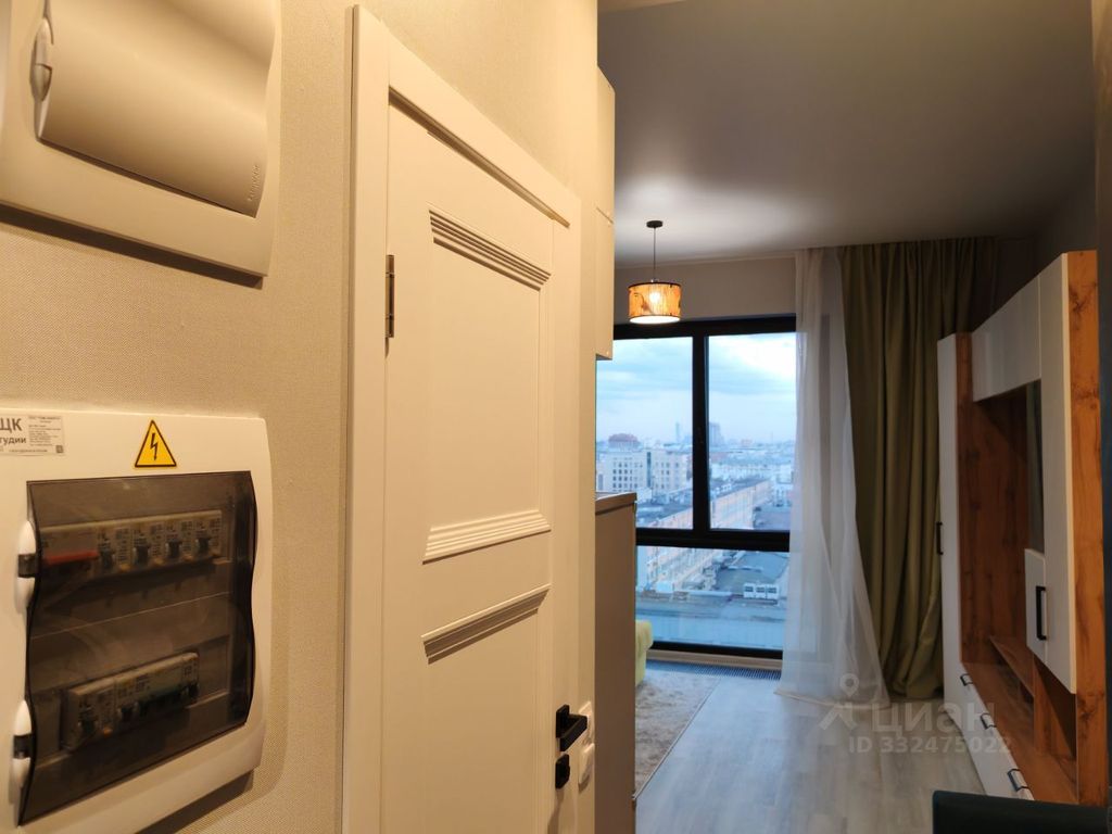 m. Serpukhovskaya: Apartment, studio