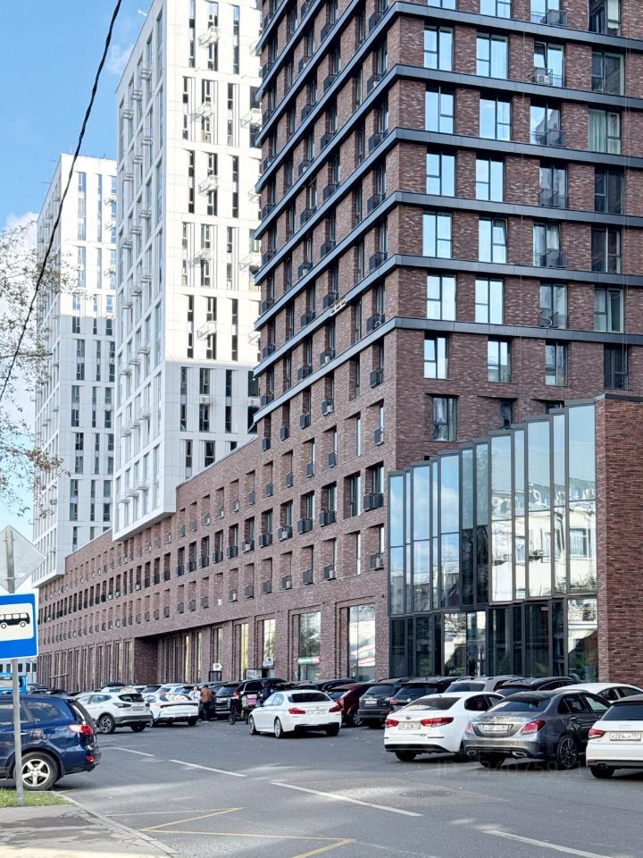 m. Kalitniki: Apartment, studio