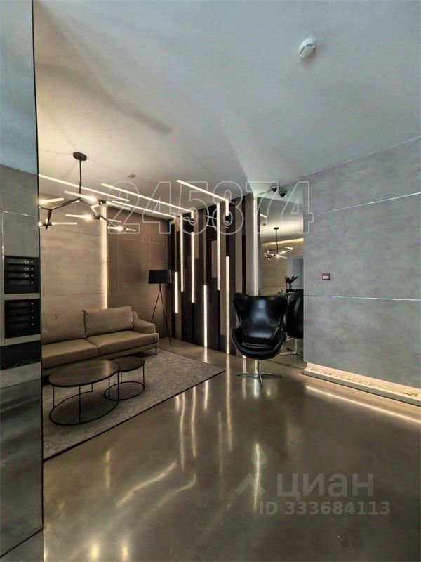 m. Rabochy Poselok: Apartment, studio
