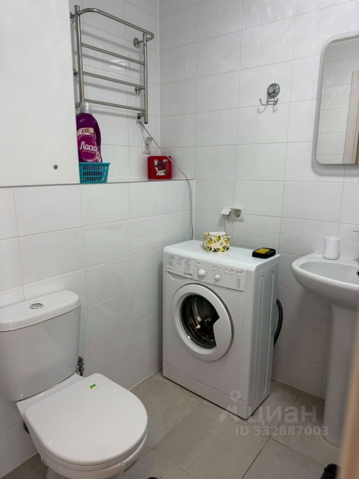 m. Aminyevskaya: Apartment, 1-rooms