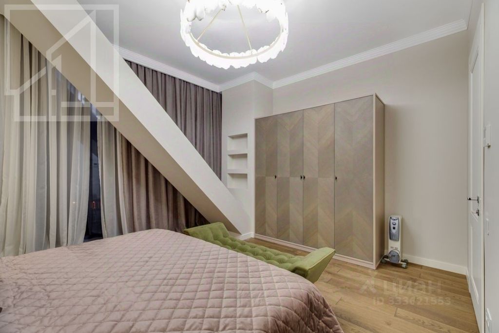 m. Mayakovskaya: Apartment, 3-rooms