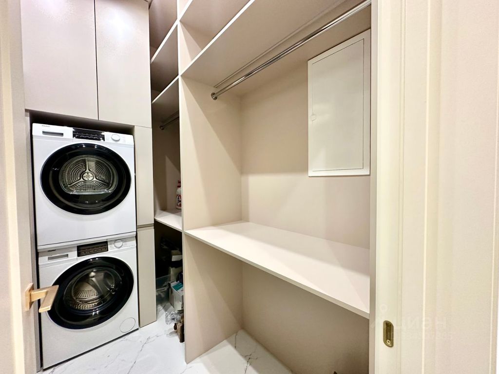 m. Skolkovo: Apartment, 3-rooms