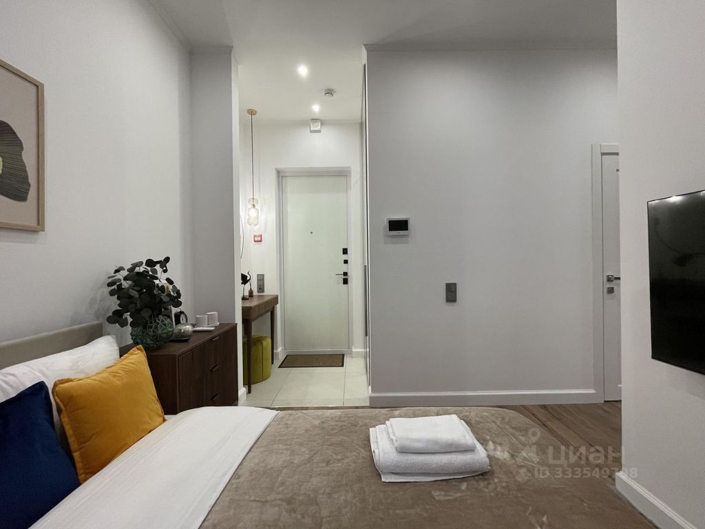 m. Krasnye vorota: Apartment, studio