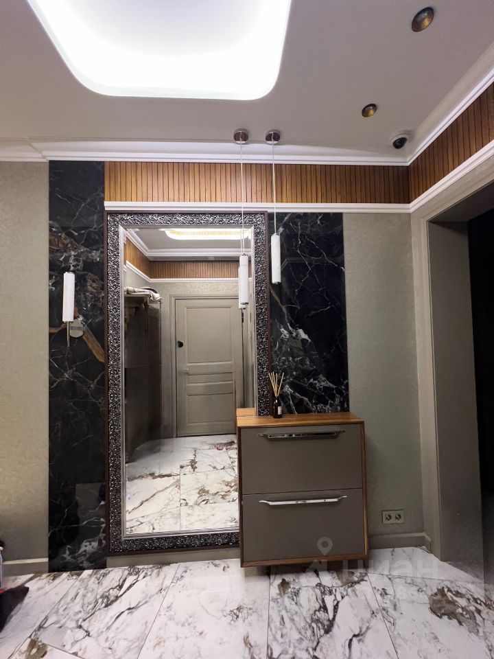 m. Ulitsa 1905 goda: Apartment, 3-rooms