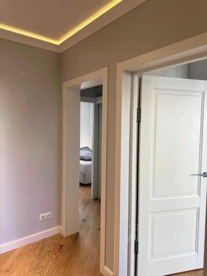 m. Ulitsa Milashenkova: Apartment, 2-rooms