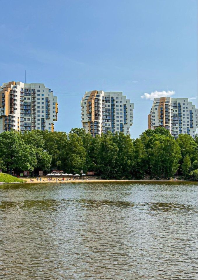 m. Levoberezhnaya: Apartment, 2-rooms