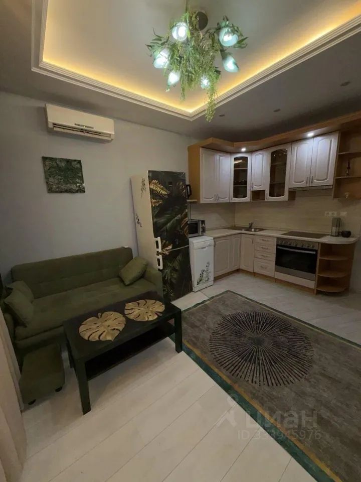 m. Myakinino: Apartment, 2-rooms