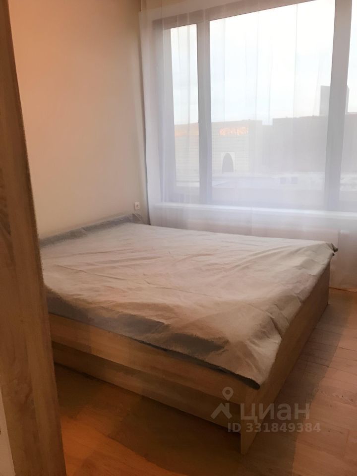 m. Verkhnie Kotly: Apartment, 2-rooms