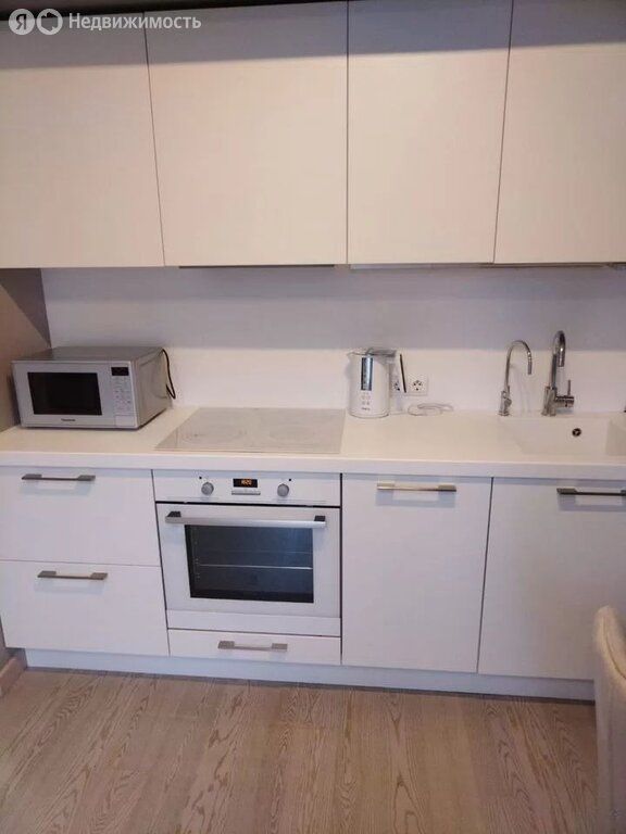 m. Fili: Apartment, studio