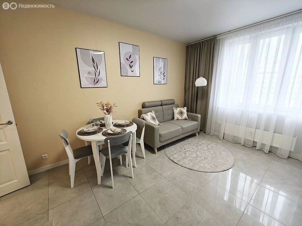 m. Aeroport: Apartment, 2-rooms