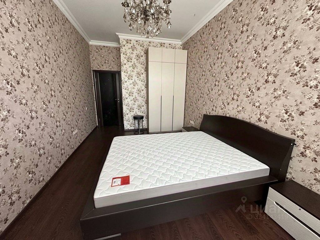 m. Fabrichnaya: Apartment, 3-rooms