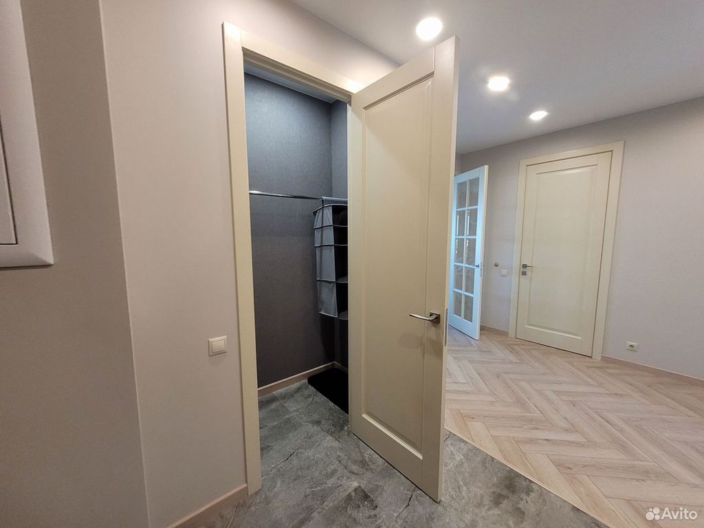 m. Novatorskaya: Apartment, 3-rooms