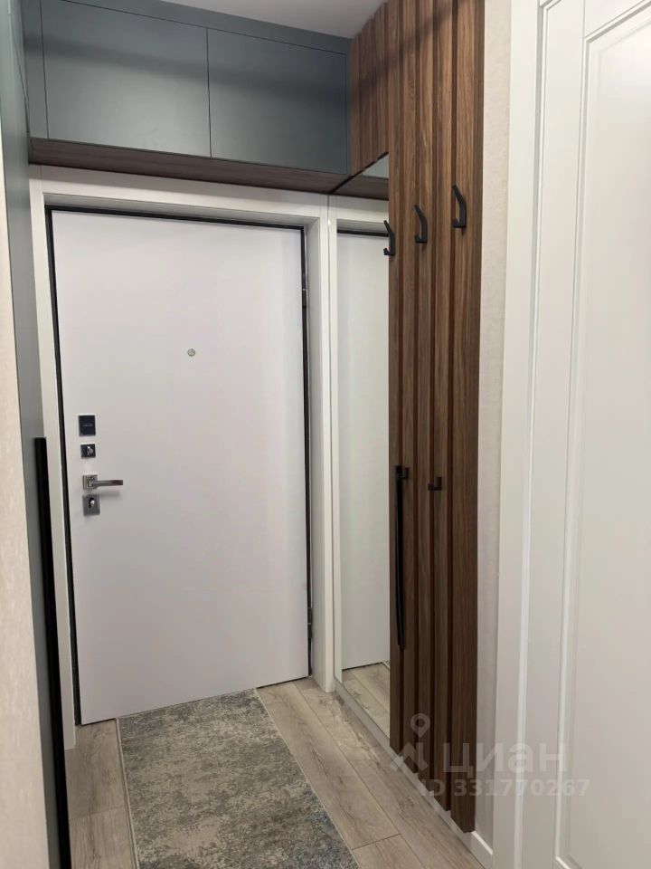 m. Strogino: Apartment, studio