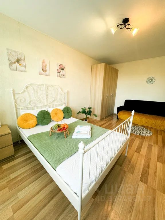 m. Levoberezhnaya: Apartment, 1-rooms