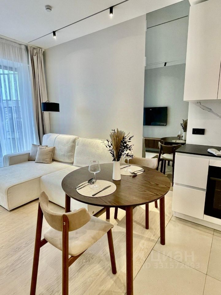 m. Dmitrovskaya: Apartment, studio