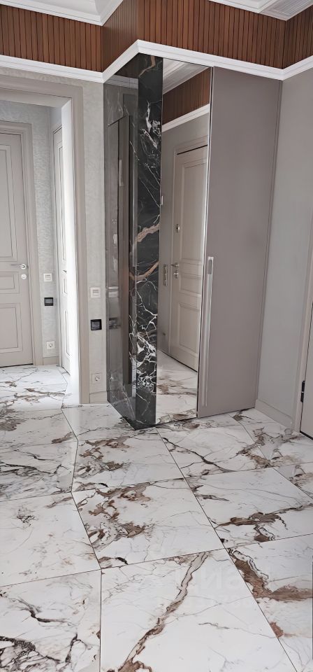 m. Ulitsa 1905 goda: Apartment, 3-rooms