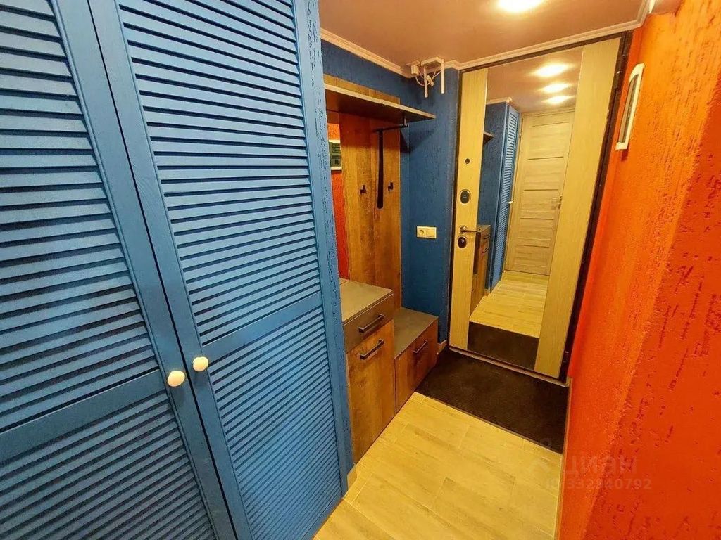 m. Krasny Baltiets: Apartment, studio