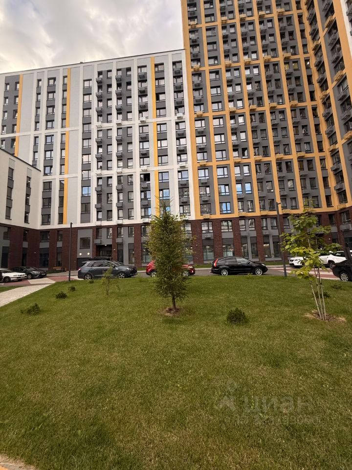m. Borovskoe shosse: Apartment, 1-rooms