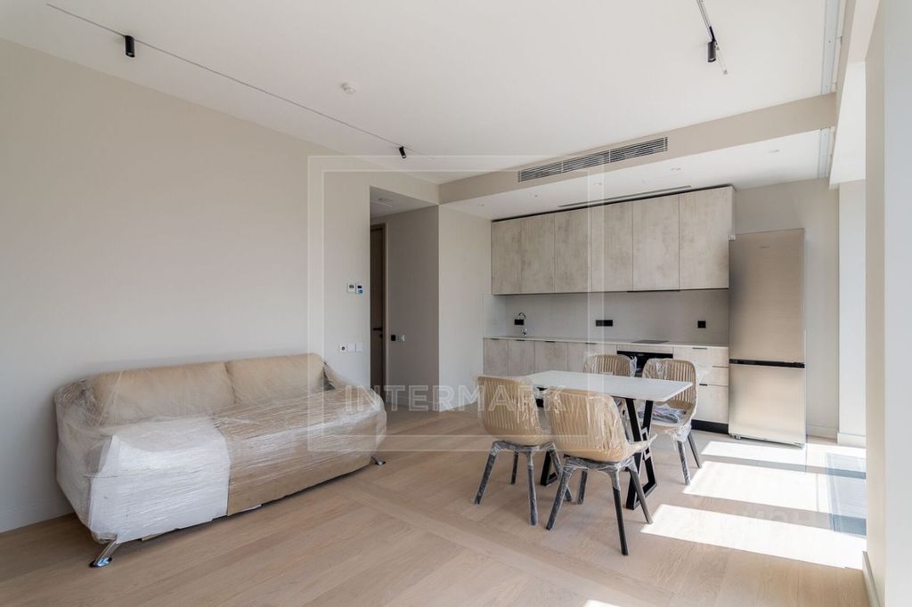 m. Dmitrovskaya: Apartment, 3-rooms