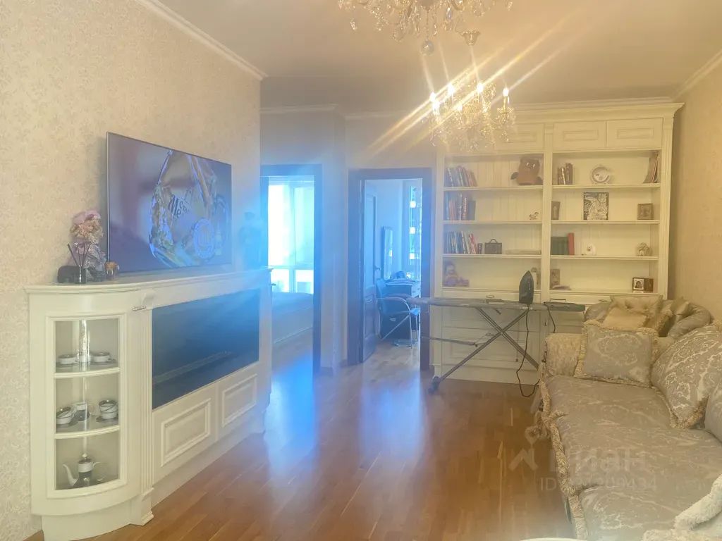 m. Saltykovskaya: Apartment, 2-rooms