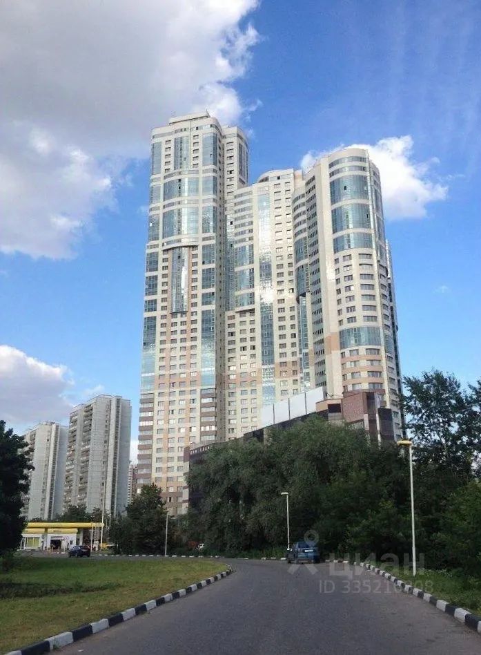 m. Novatorskaya: Apartment, 3-rooms
