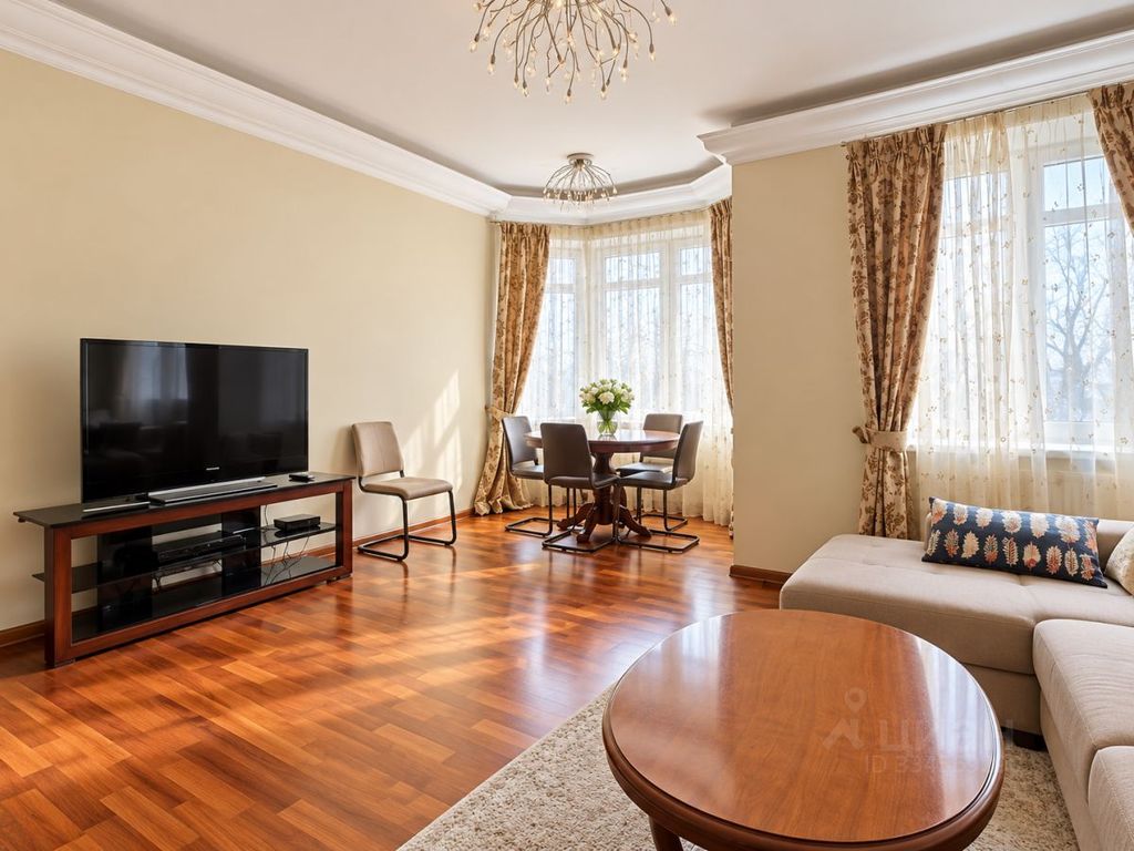 m. Sokolniki: Apartment, 2-rooms