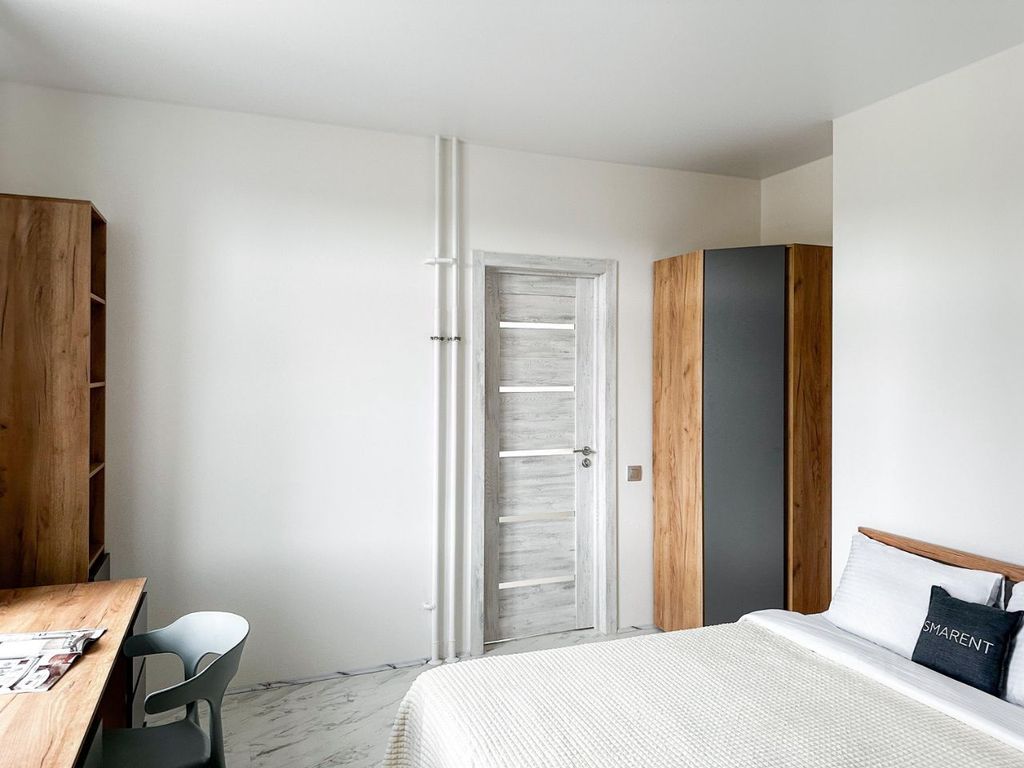 m. Anikeevka: Apartment, 3-rooms