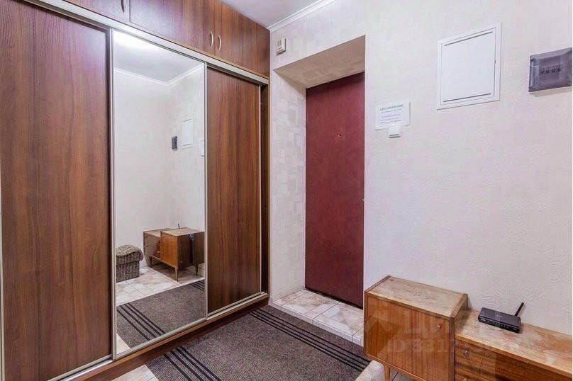 m. Polyanka: Apartment, 1-rooms