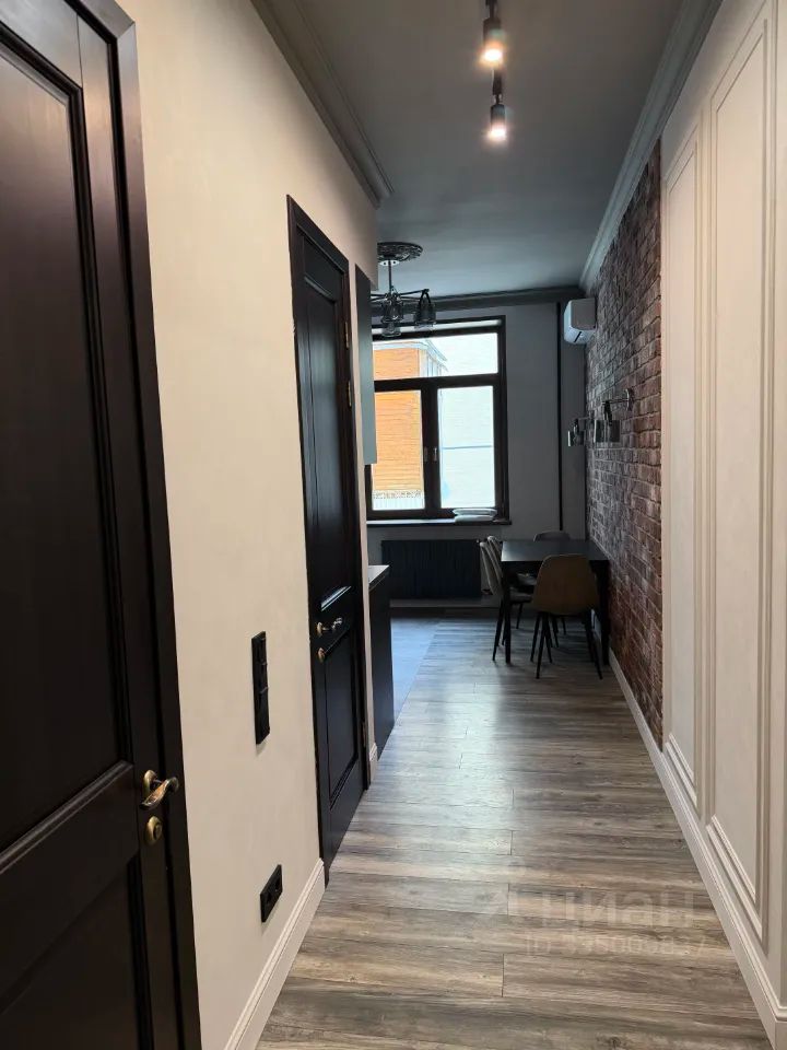 m. Ulitsa 1905 goda: Apartment, 3-rooms