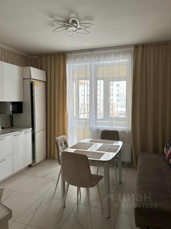 m. Penyagino: Apartment, 3-rooms