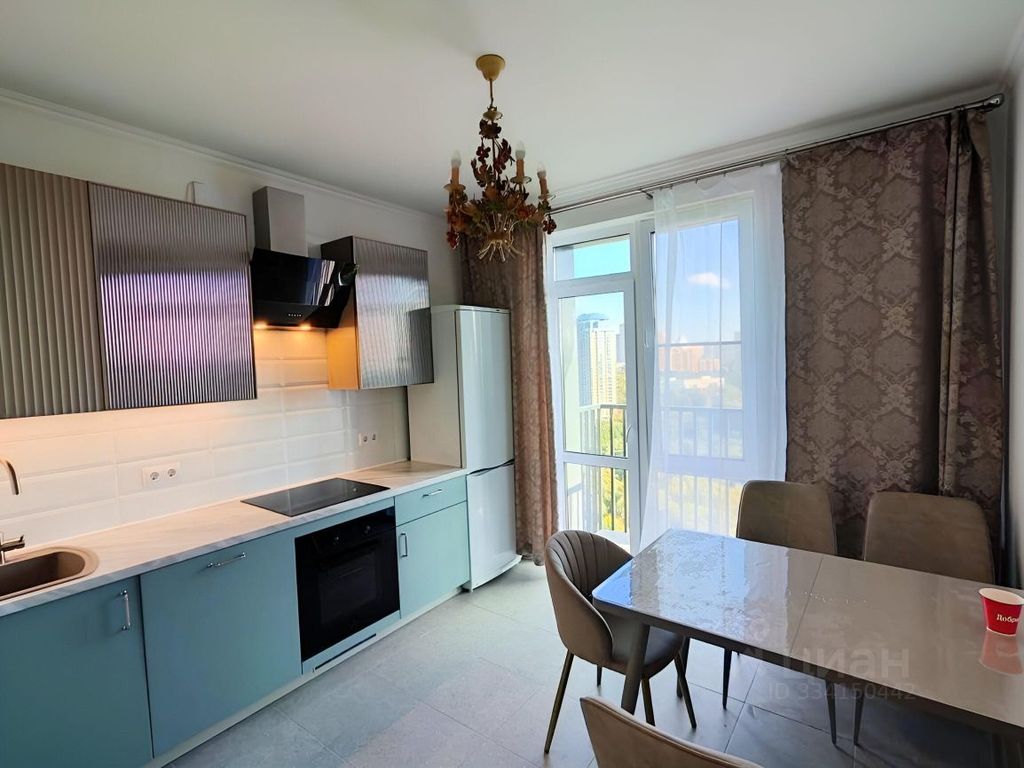 m. Slavyansky bulvar: Apartment, 2-rooms