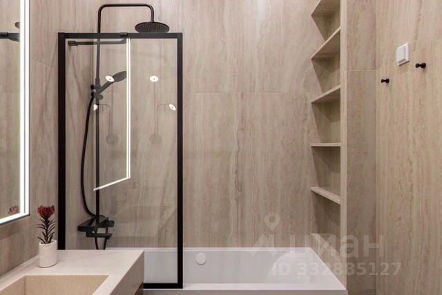 m. Aminyevskaya: Apartment, 3-rooms