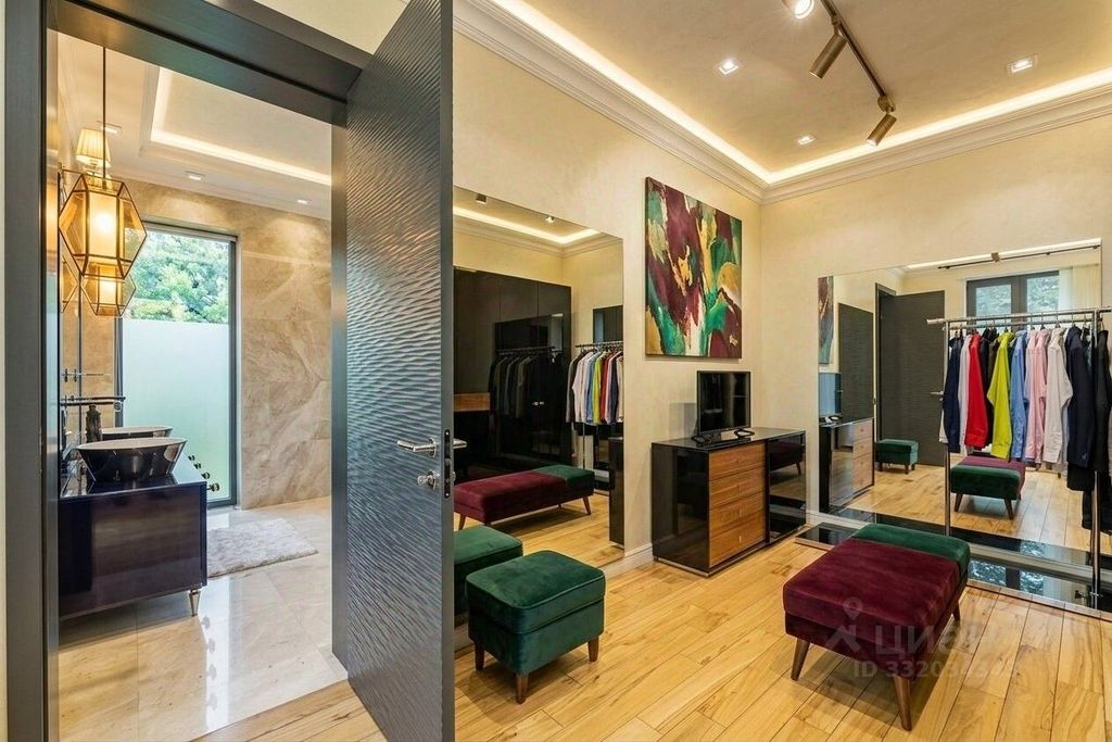 m. Terekhovo: Apartment, 5-rooms