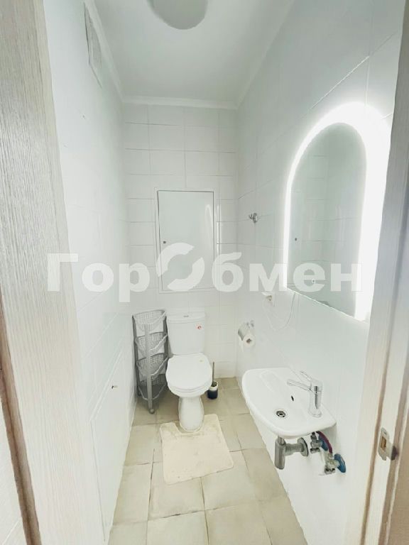 m. Narodnoe Opolchenie: Apartment, 3-rooms